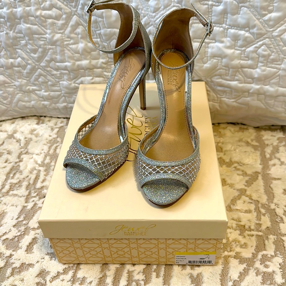 Badgley Mischka Jewel wedding shoes! Worn once